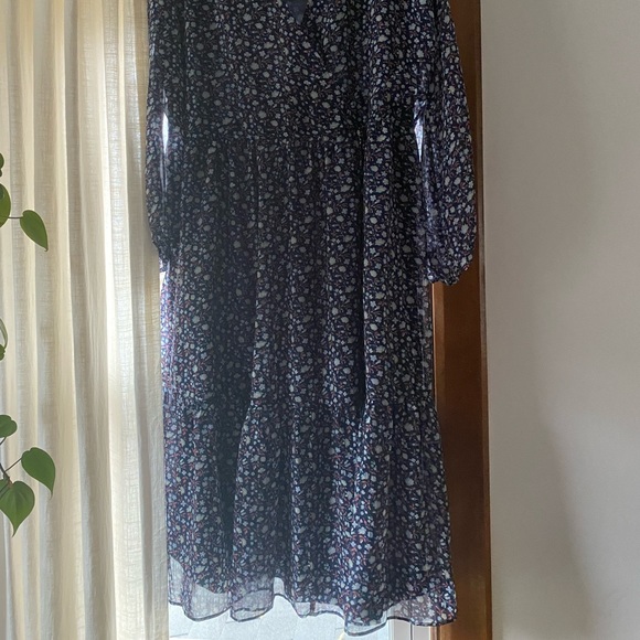 Tie-Waist Midi Dress in Harvest Vine - Picture 3 of 8